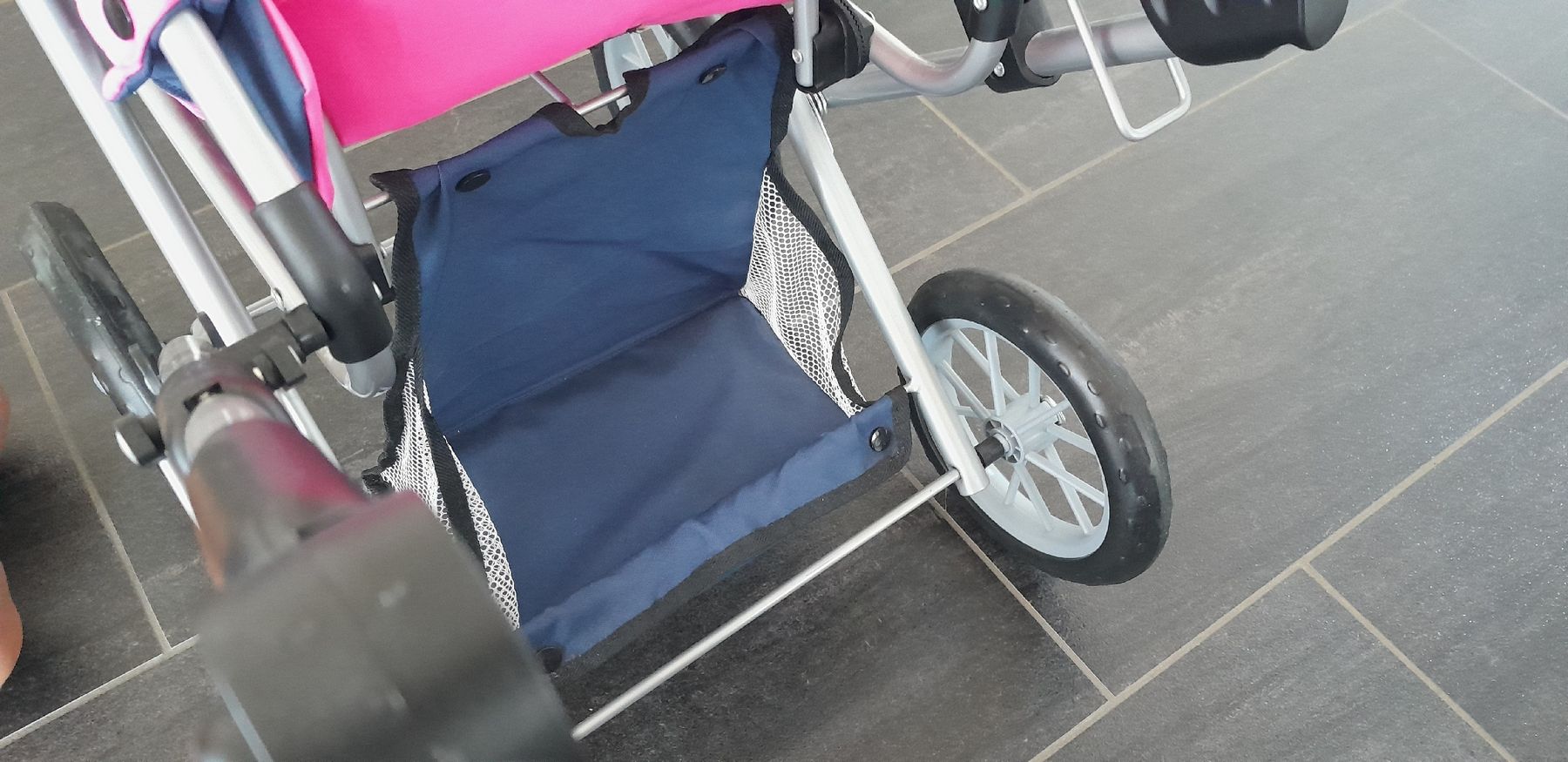 Carrozzine per bambole: Puppenwagen mit Zubehör – Usato da Steinmaur venduto da rhabarberbarbar 3