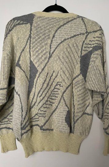 Pullover & Sweatshirts: Vintage Strickpullover Damen gelb grau Grösse M – Gebraucht aus Basel von NormaJean01 2