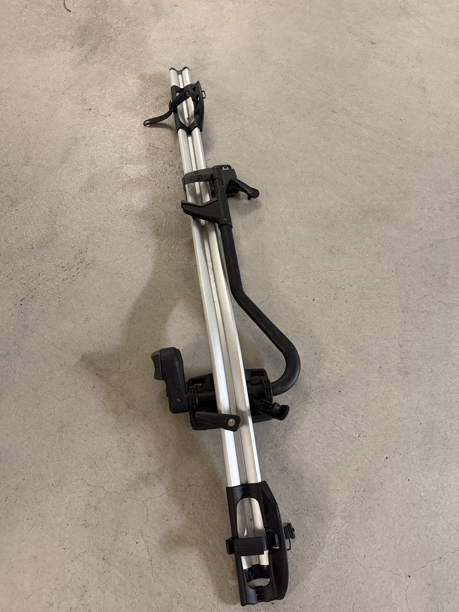 Portapacchi: Thule (BMW Version) Veloträger / Neu – Nuovo (secondo la descrizione) da Faellanden venduto da csterus