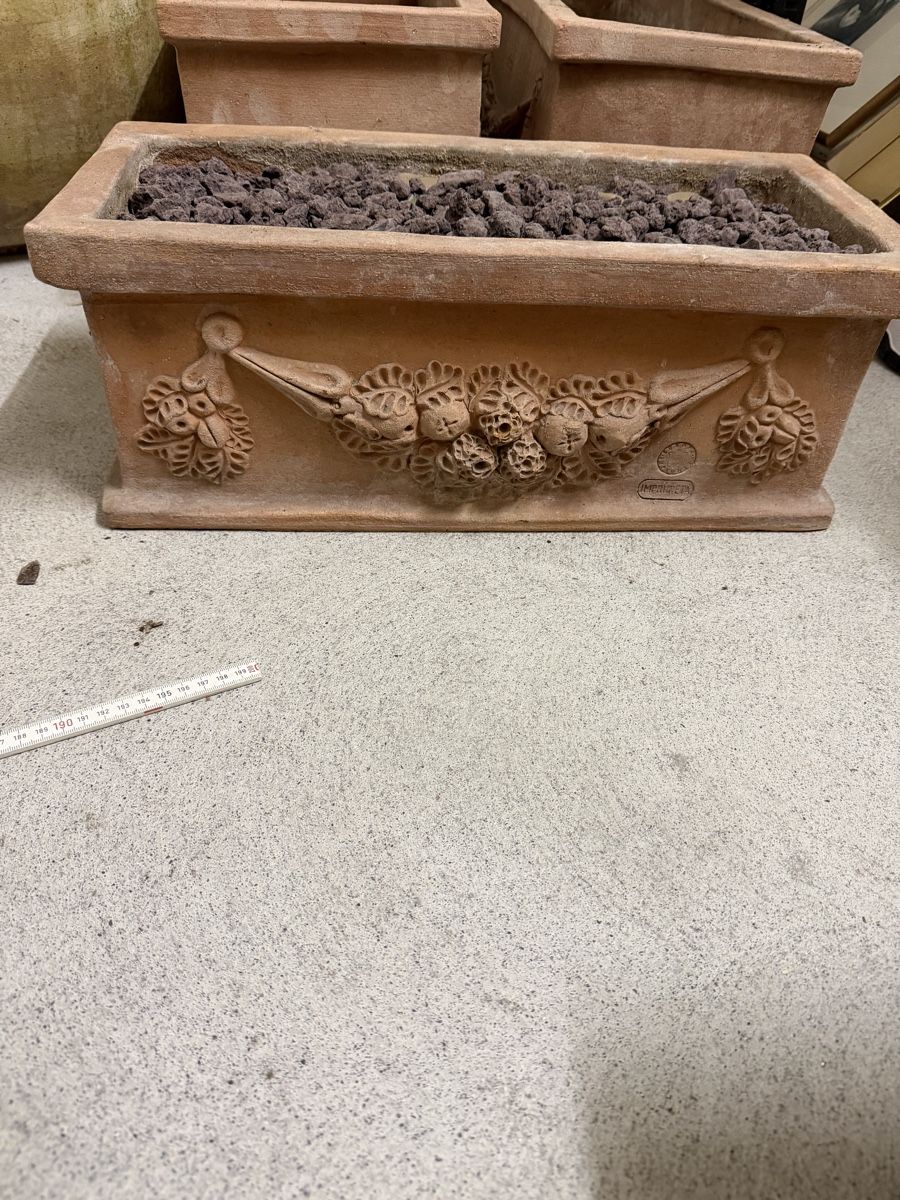 Blumentöpfe: Blumentrog Impruneta Terracotta – Gebraucht aus Wettingen von NickInc