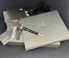 Mont Blanc Augmented Paper