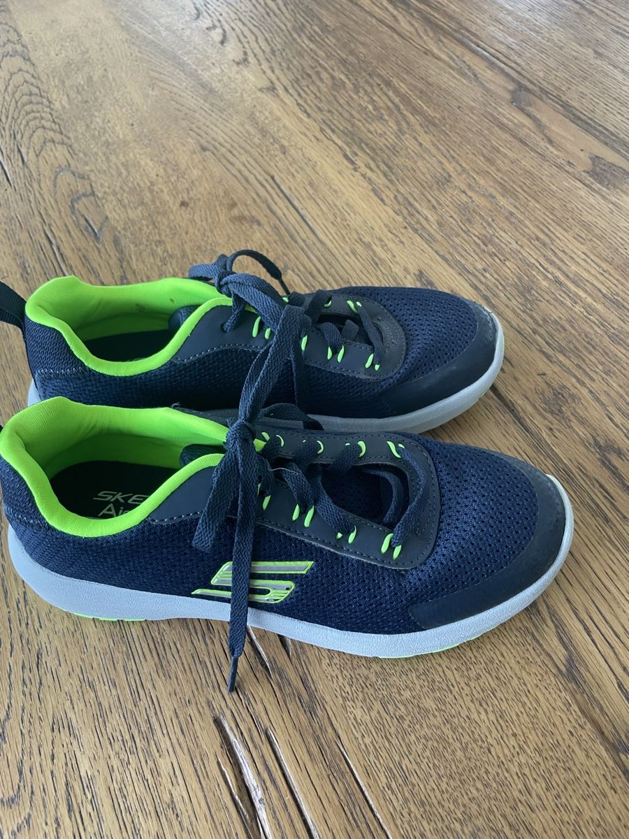 Skechers Schuhe für Jungen: Sneaker von Skechers – Neu (gemäss Beschreibung) aus Bonstetten von Panda_79 1
