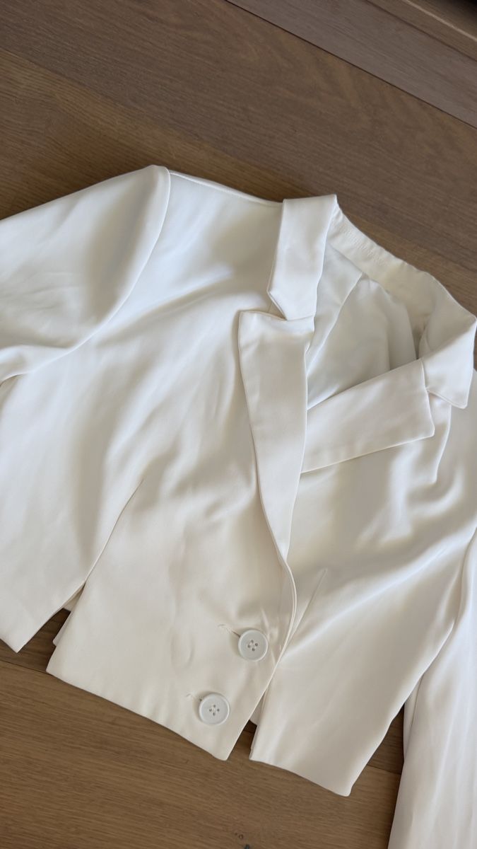 H&M Ensembles & Tailleurs: Kurzer modischer Blazer Gr. S – Neuf (Voir description) à Steinhausen par inmumi 1