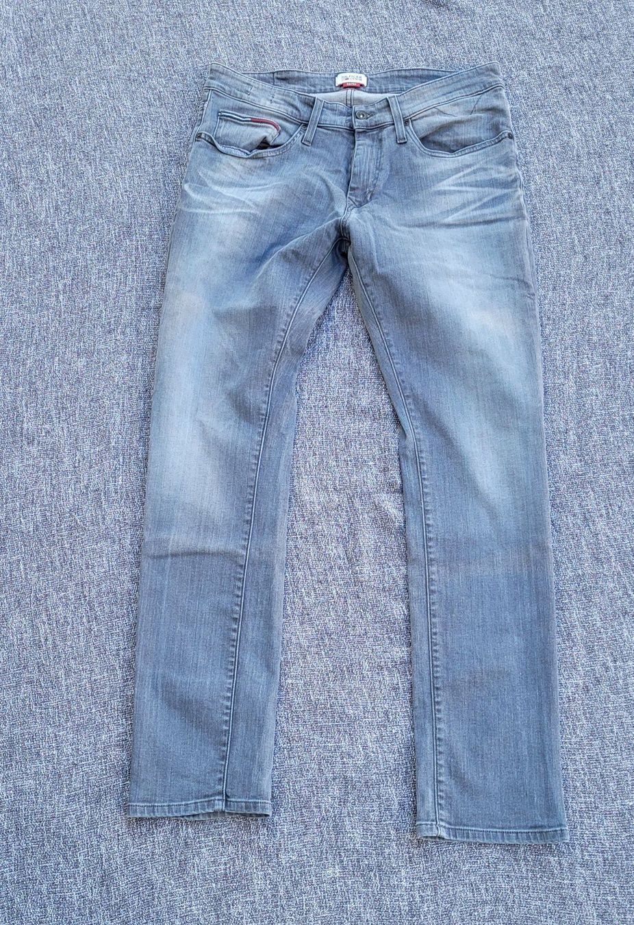 Tommy Hilfiger Kleiderpakete: Tommy Hilfiger Jeans + Jacke Gr. L Herr – Gebraucht aus Füllinsdorf von Sunnebliemli7 5