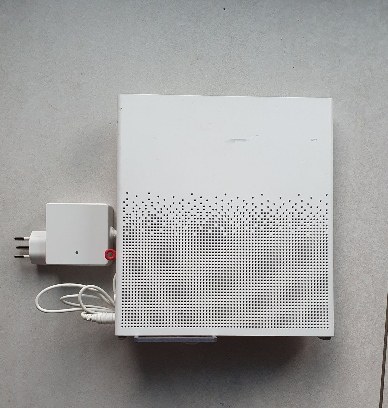 Swisscom Modem & Router: Swisscom internet Box 4 – Usato da Servion venduto da meno999