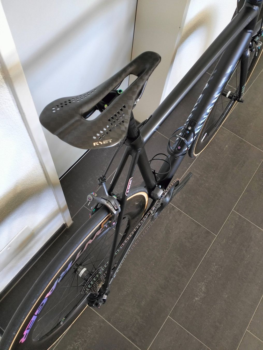 Canyon Velos: Canyon Ultimate AL Rennrad Di2 – Gebraucht aus Uster von KarlZH 3