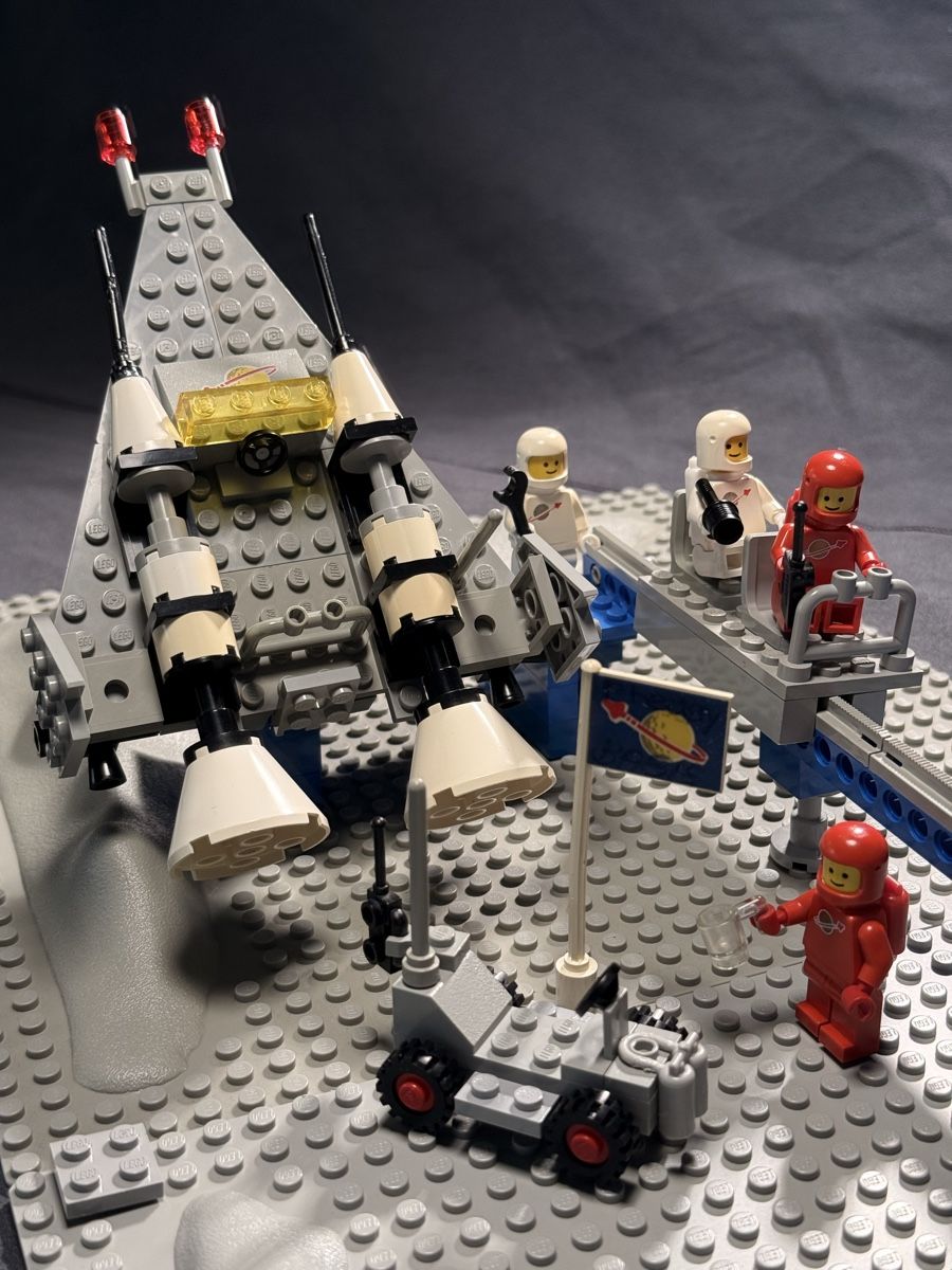 Lego Spielzeuge: Lego 6970 Beta-1 Command Base – Gebraucht aus Bellinzona von Alby_C. 2