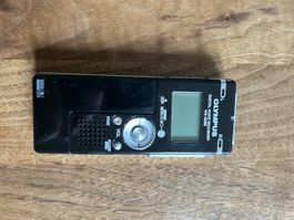Olympus Digital Voice Recorder WS-320M akzeptabel