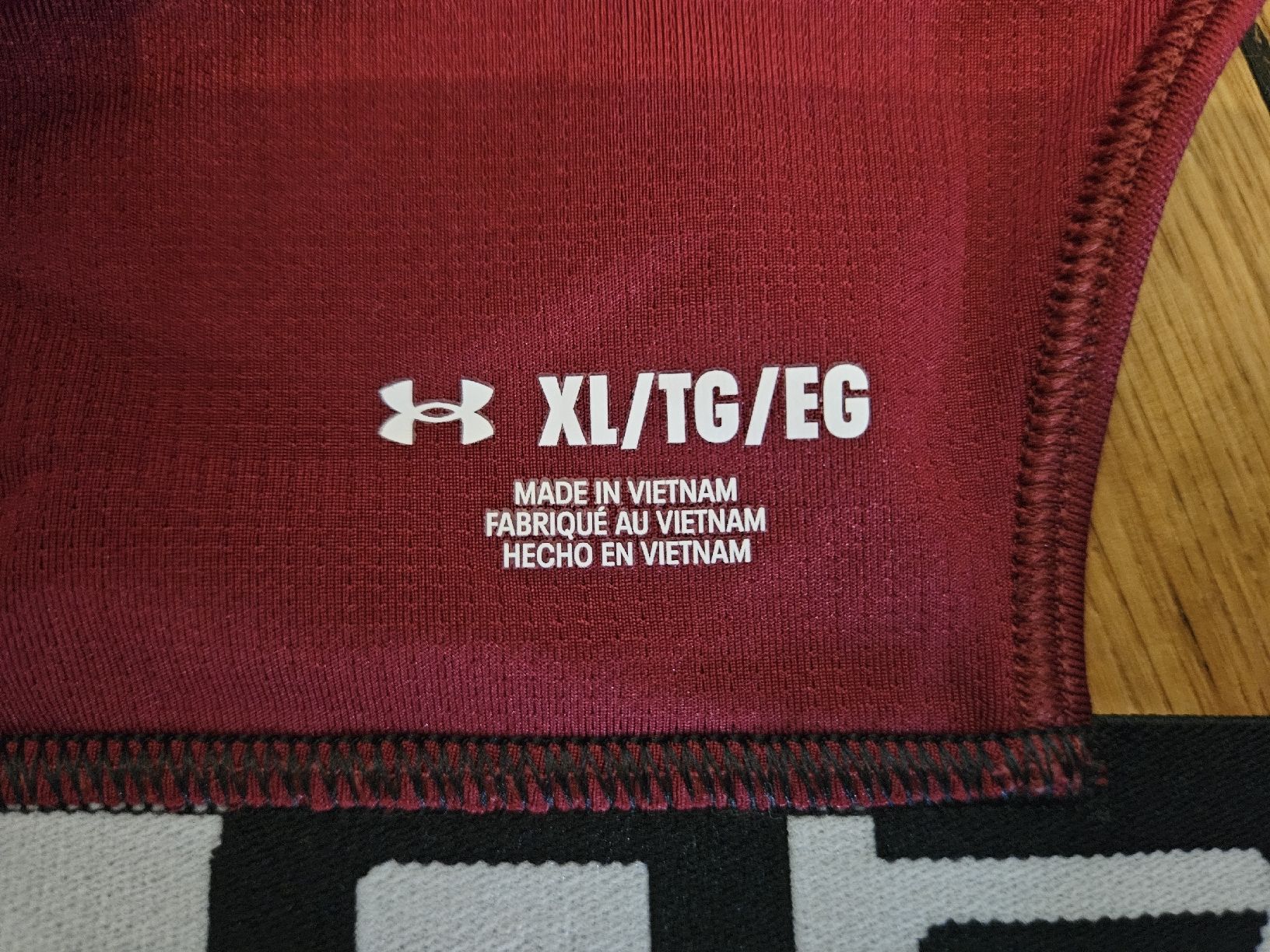 Under Armour Tops: Under Armour Sport Top – Neu (gemäss Beschreibung) aus Mollis von kaleidoscope 2