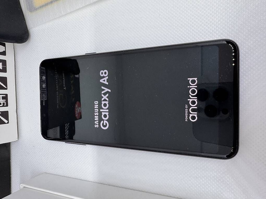 Samsung Telefoni cellulari / Smartphones: Samsung Galaxy A8 Dual-Sim – Usato da lausanne venduto da ExpressionOfTime 1
