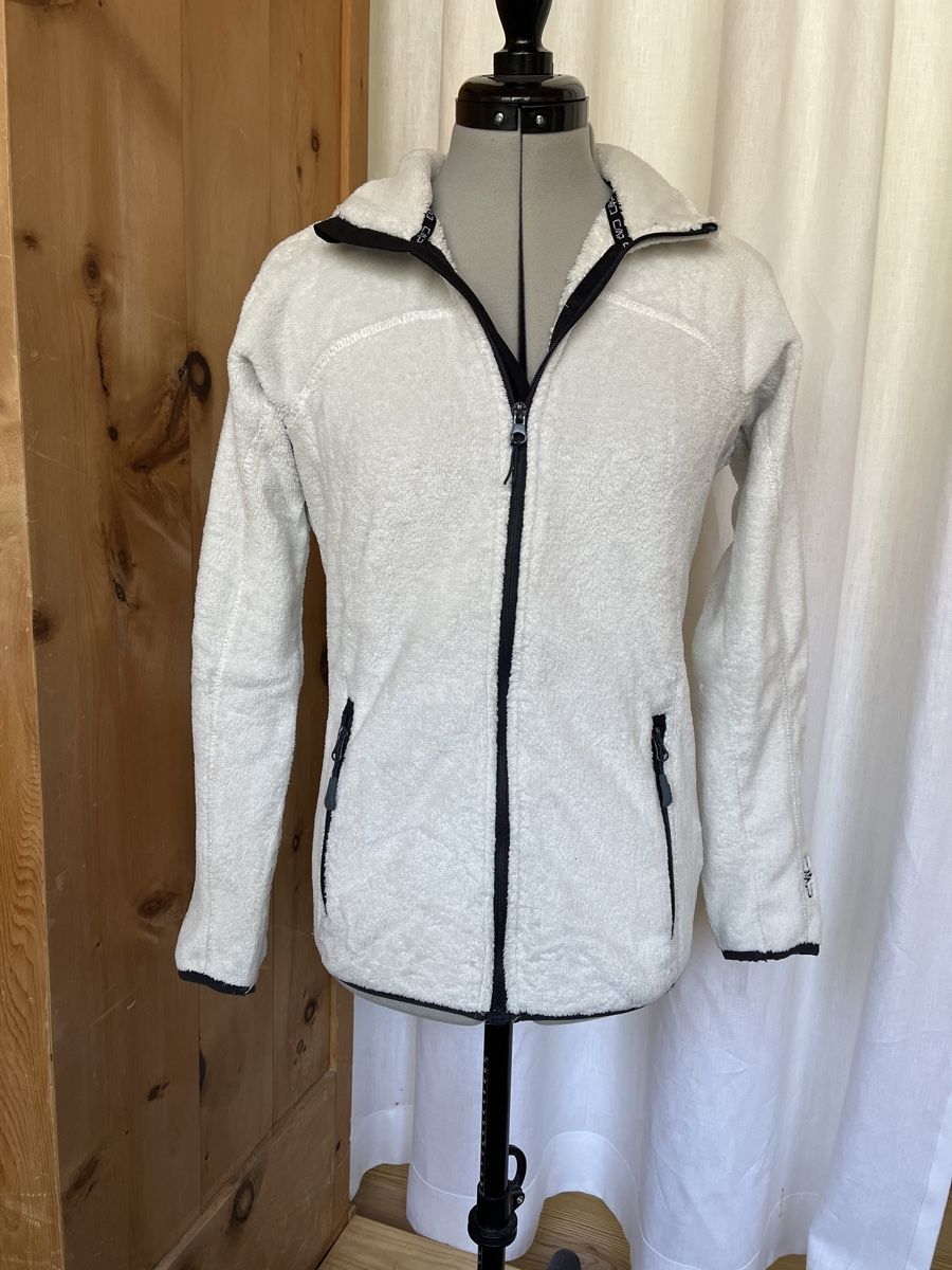 CMP Pullover & Sweatshirts: Fleece Jacket – Gebraucht aus Bever von anj_8lxr