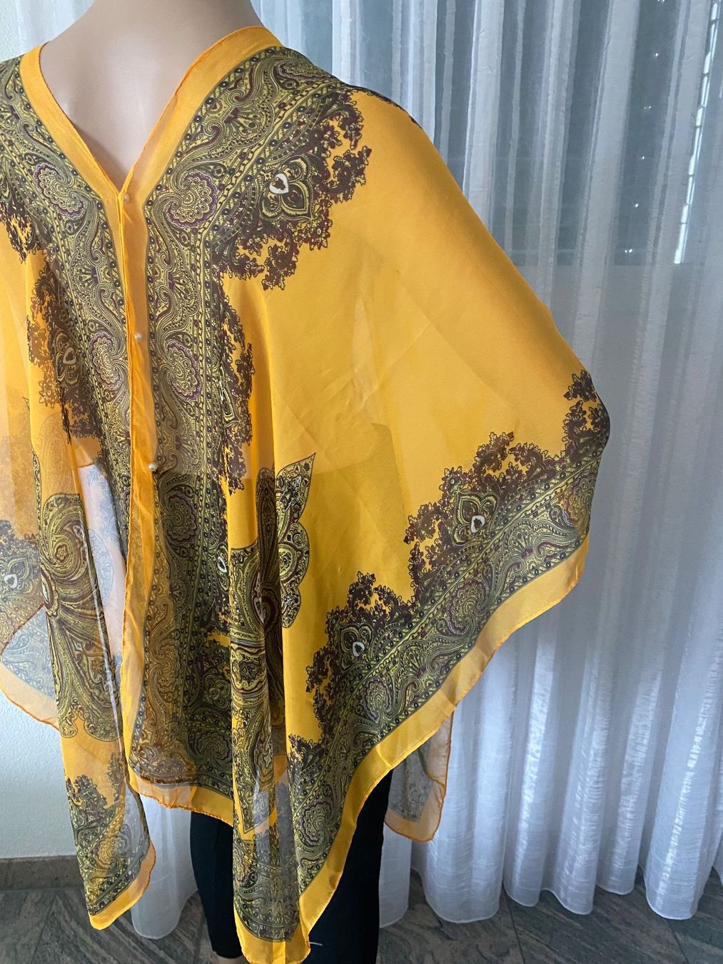 Camicette: stilvolle und edle Bluse/Tunika, gelb, 1 Size – Nuovo e nell'imballaggio originale da Winkel venduto da ferrari2022 5