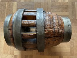 SCHÖNE RADNABE HÖHE 28 CM DURCHMESSER 21 CM