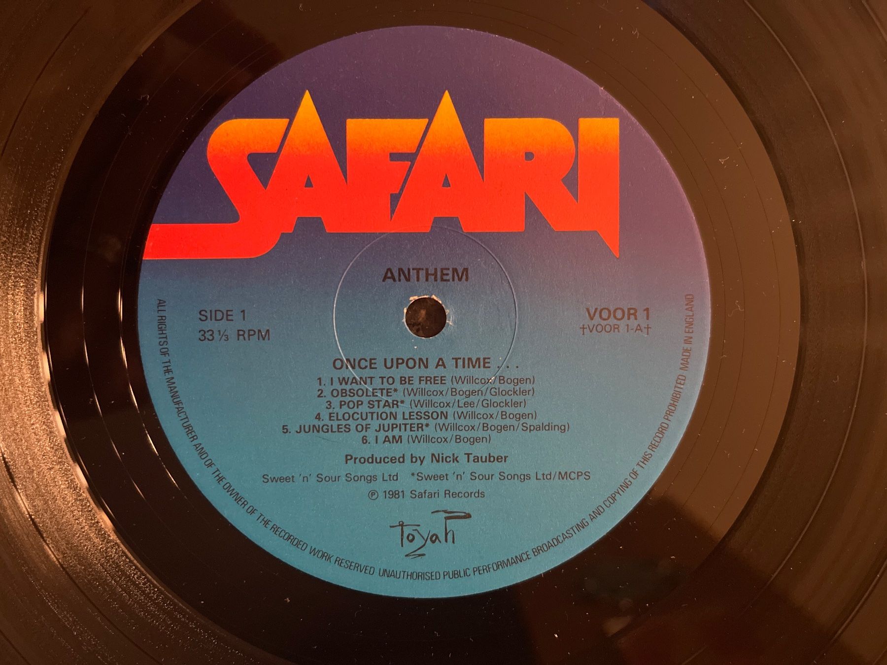 Dischi in vinile: A157/Toyah - Anthem – Usato da Frutigen venduto da Philippe_jsp 2