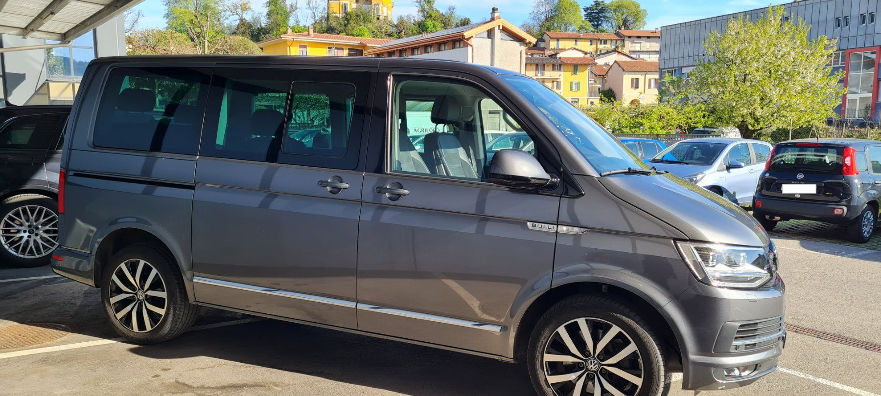 VW Automobili: VW T6 Multivan 4x4 "Bulli" frisch MFK – Usato da Castel San Pietro venduto da gia_h2wq 1