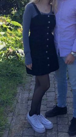 Robe salopette H&M velours noir T.38 bon état