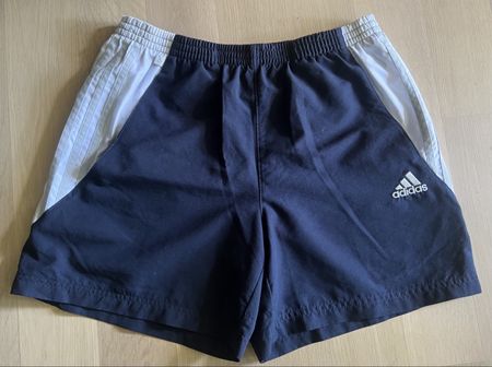 Shorts Adidas Grösse 176 dunkelblau mit weissen Streifen
