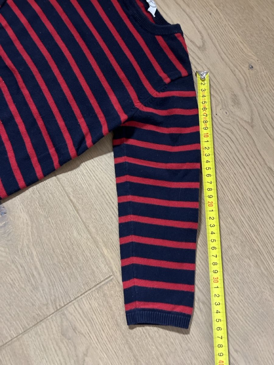 H&M Maglioni & Felpe: Pulli, Gr. 110/116 (4-6 J) Rot/schwarz gestreift – Usato da Oensingen venduto da katepe 2