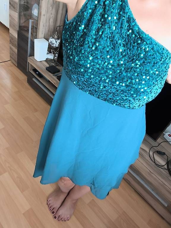 Robes: Kleid türkis Glitzer – D'occasion à Kaisten par lys_zzy8 2
