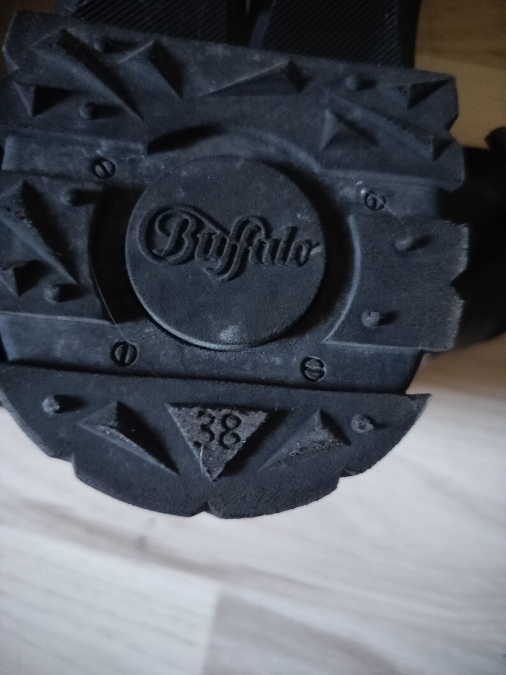 Scarpe da donna: Buffalo Sandales black - size 38  – Nuovo (secondo la descrizione) da Grand-Lancy venduto da Cam31 5