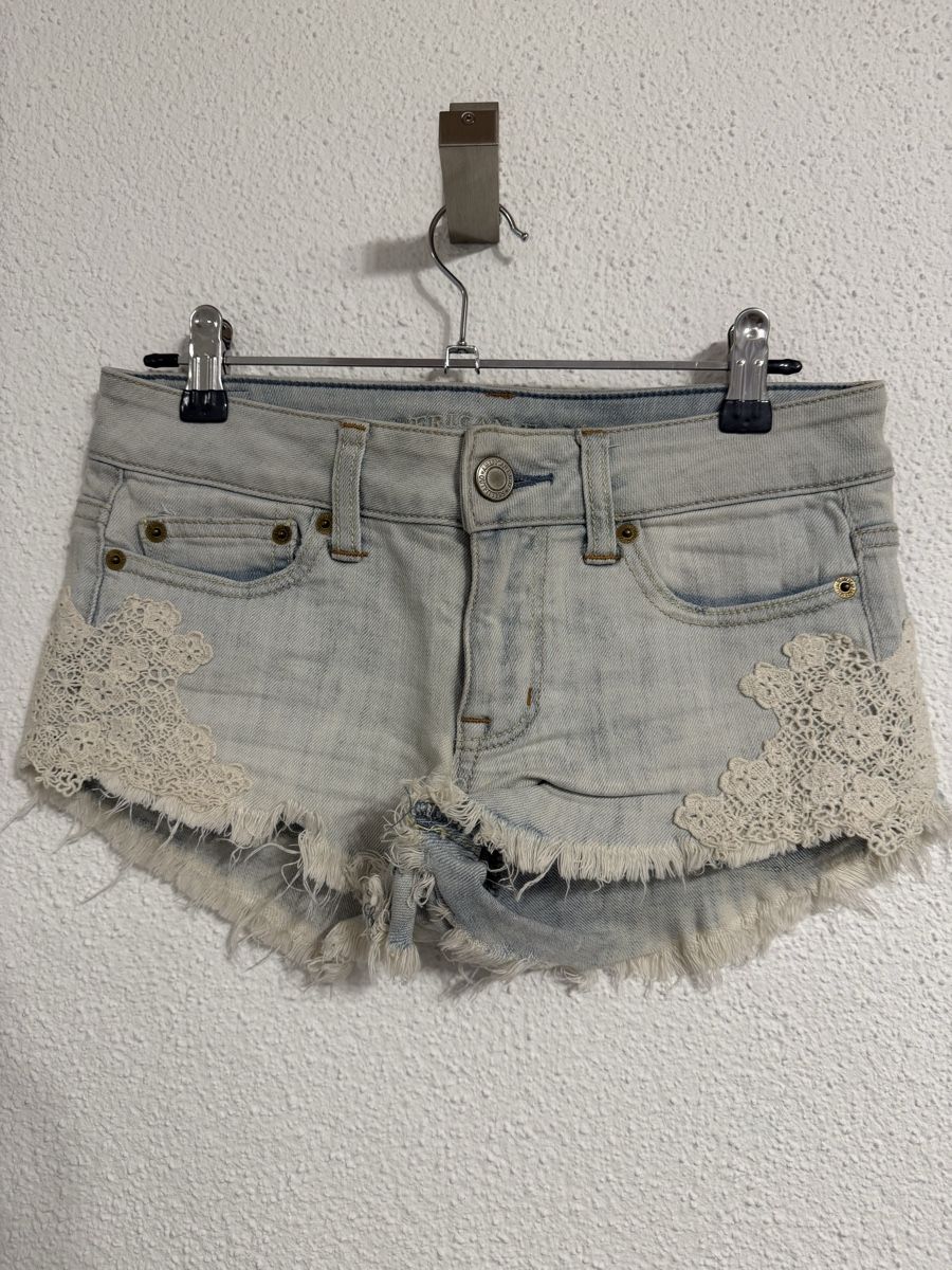 American Eagle Pantaloni: American Eagle Shorts, Grösse 00, ca 36, hellblau – Usato da Udligenswil venduto da mp9_f7jr