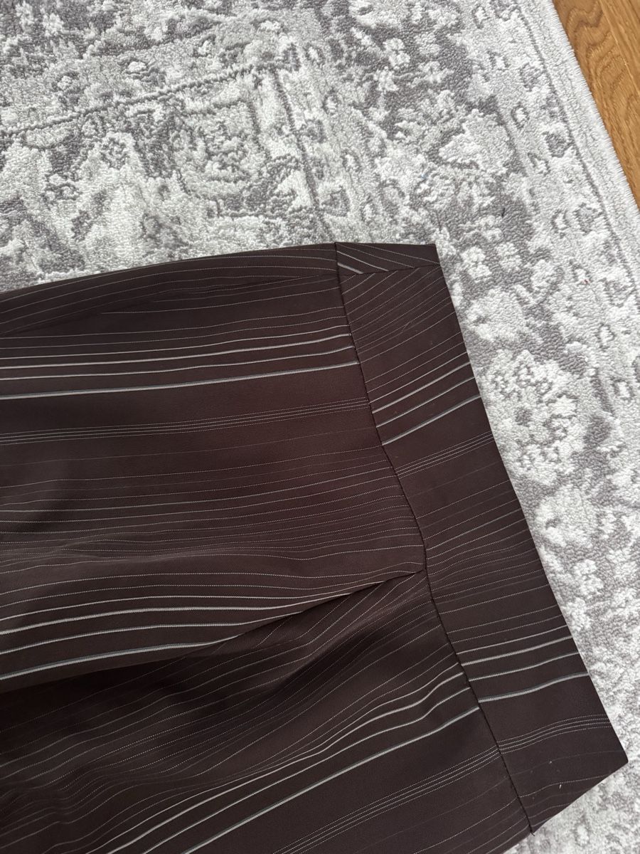 Pantalons: Anzugshose gestreift braun – D'occasion à Schaan par kri_tsw8 5