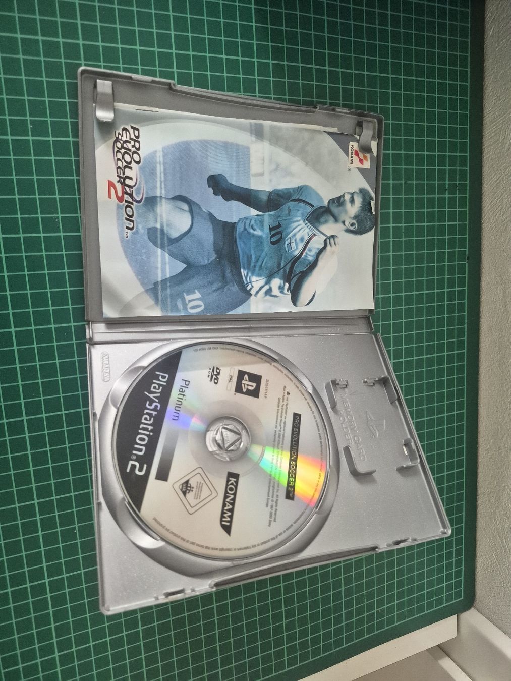 Sony Giochi: PlayStation 2 Pro Evolution Soccer 2 Platinum PES PS2 Game  – Usato da Meyrin venduto da Retro-GZ 1