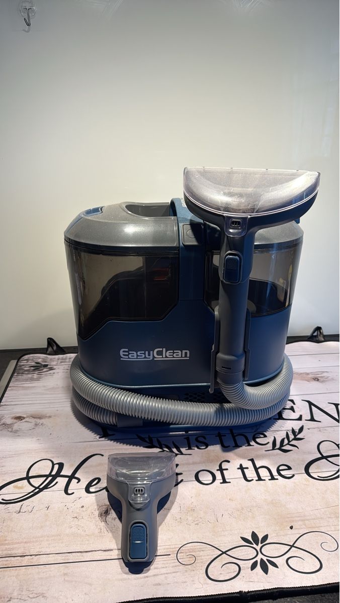 Aspirapolveri & Accessori: EasyClean Fleckenreiniger blau gebraucht – Usato da Basel venduto da res_zp2t