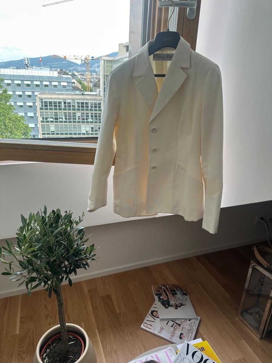 Dior Giacche: Veste Bar Christian Dior, taille FR40 – Nuovo (secondo la descrizione) da Genève venduto da Allhype