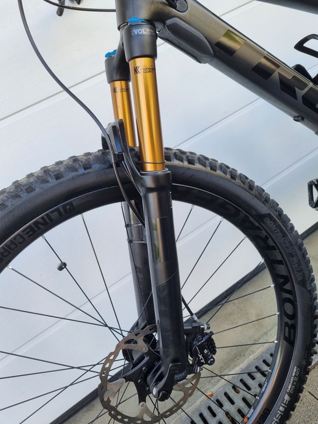 Trek Biciclette: Trek Fuel EX 9.9 Mountain Bike – Usato da Arni BE venduto da bomba15 3