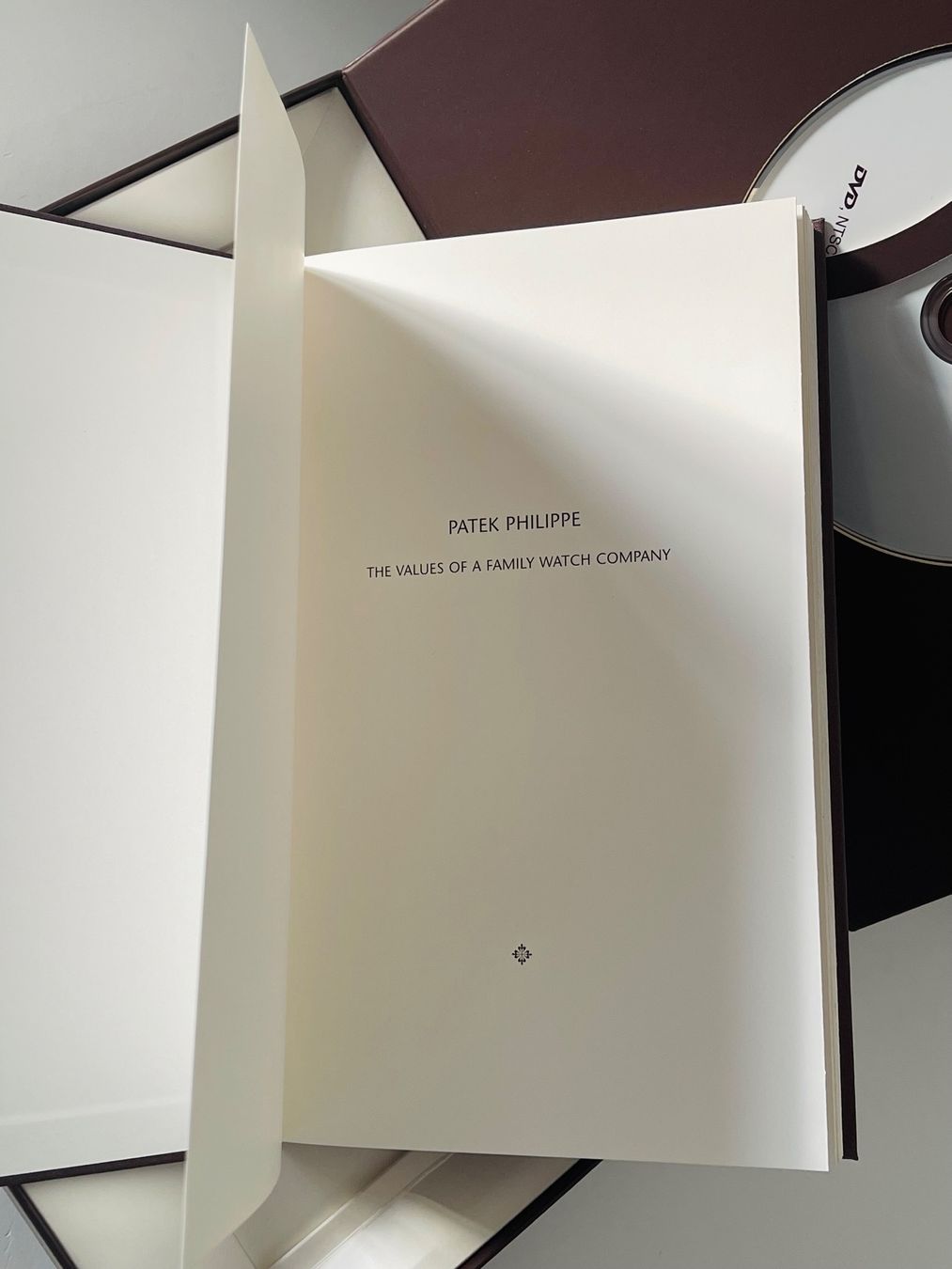 Tous les DVDs: PATEK PHILIPPE Coffret "Our Values", A mon fils. – D'occasion à Genève par Bazaror 6