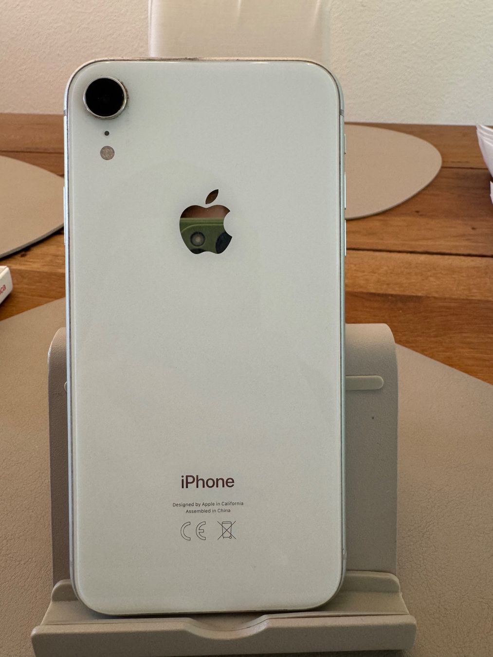 Apple Handys / Smartphones: iPhone XR  128 GB – Gebraucht aus Adliswil von Busys 3