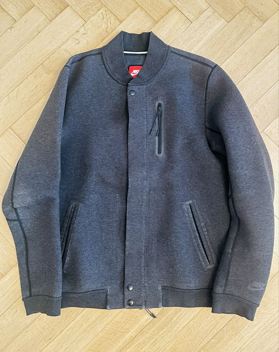 Nike Jacken: Nike Sweatjacke Gr. M – Gebraucht aus Bern von ronnymanki 1