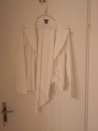 Weisses Blusen-Jacket, Gr. 36, ideal für den Frühling!