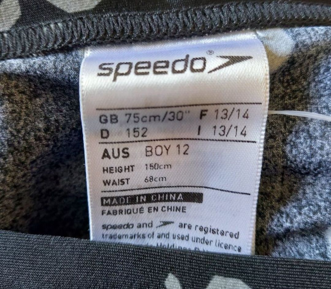 Speedo Badehosen: Neue Speedo Badehose Gr. 152 – Neu und originalverpackt aus Basel von Sinibini86 2