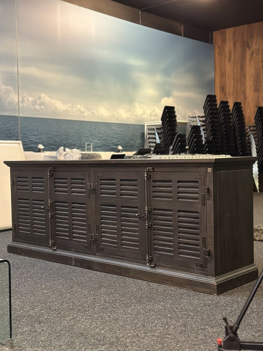 Cassettiere: Sideboard Recycled Wood – Usato da Küsnacht ZH venduto da Icon21