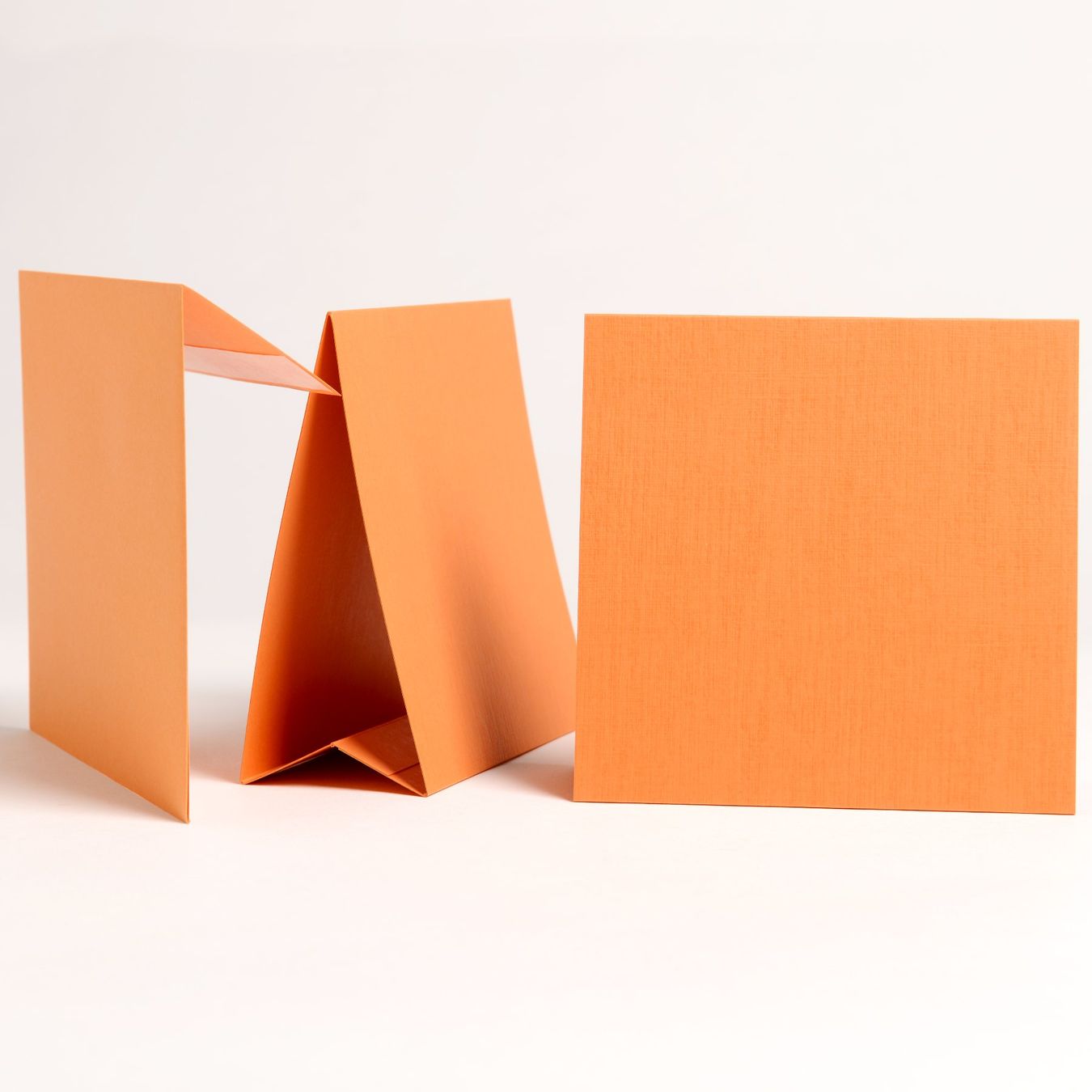 Cartoline: Orange Klappkarten mit Couvert – Nuovo e nell'imballaggio originale da Uznach venduto da EH249 1