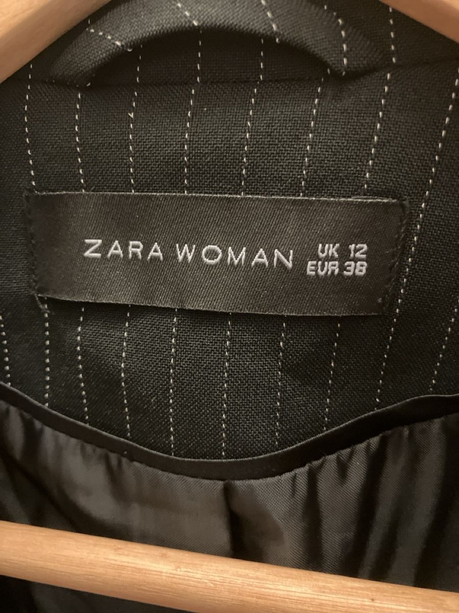 Zara Giacche: Blazer von Zara Woman – Usato da Dielsdorf venduto da Der_baer 1