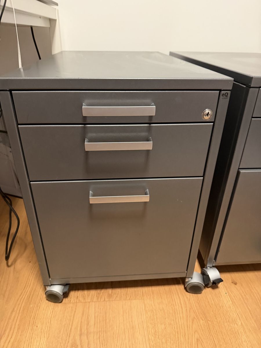 Banconi: Büro Rollcontainer – Usato da Schwarzhäusern venduto da JetliraK 1