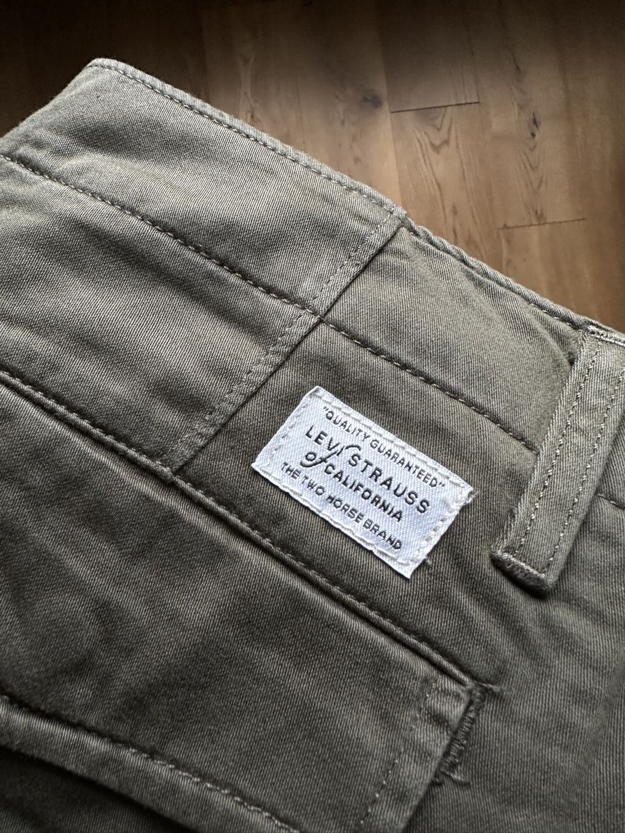 Levi's Pantaloni: Levi‘s Cargohose – Usato da Düdingen venduto da kleidungsmarktplatz 3