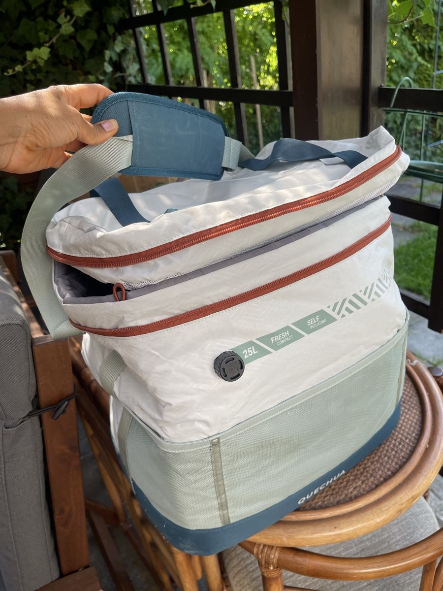Decathlon Frigoriferi & Refrigeratori: Quechua Cooler Bag 25L Fresh Compact – Nuovo (secondo la descrizione) da Oetwil am See venduto da san_9t8c
