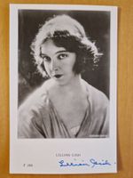 Lillian Gish, Original Autogramm auf Postkarte in s/w