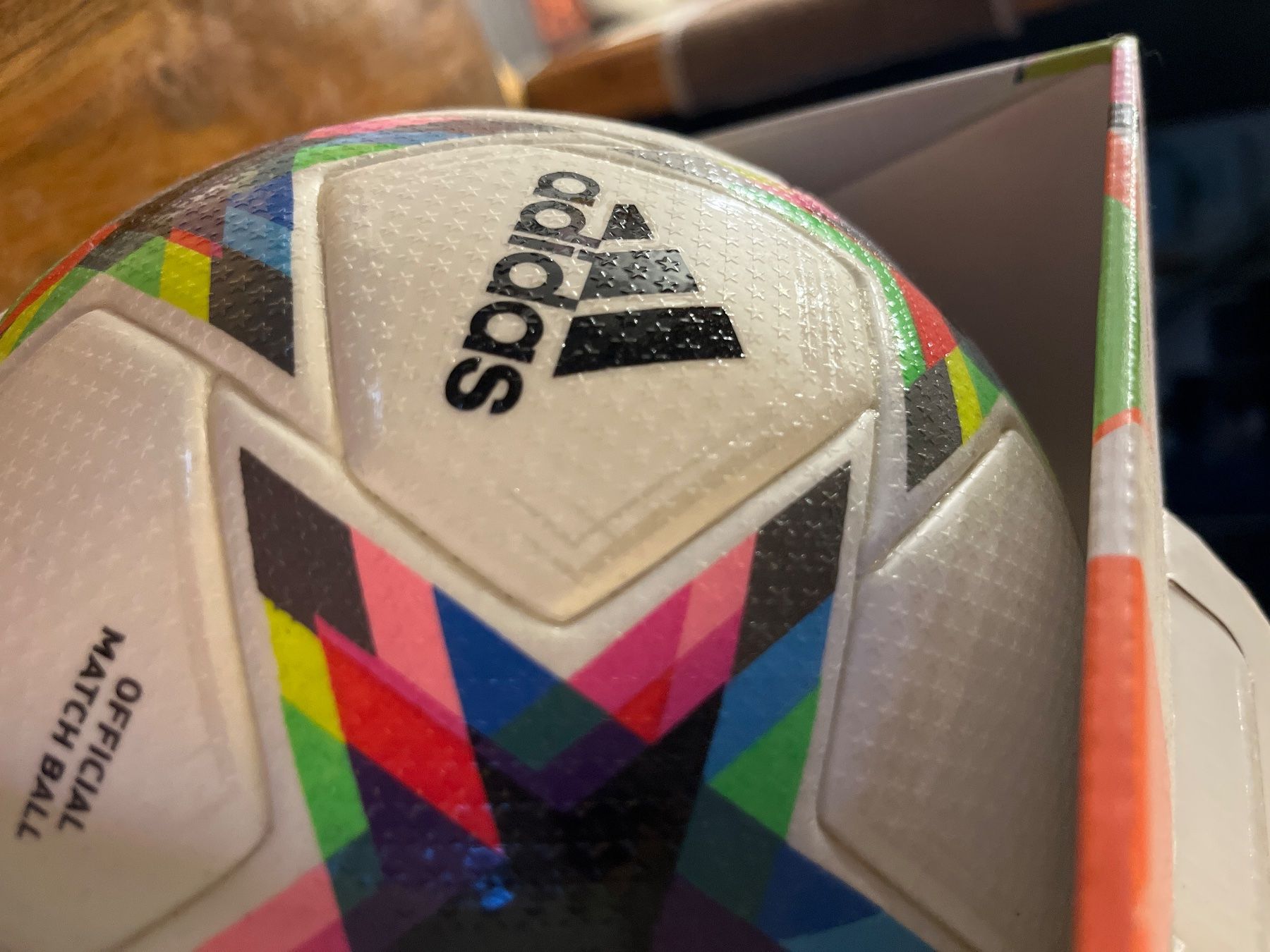Adidas Ballons: fussbal champions leage 22/23 orginal – Neuf avec emballage d'origine à Wald ZH par L46 2