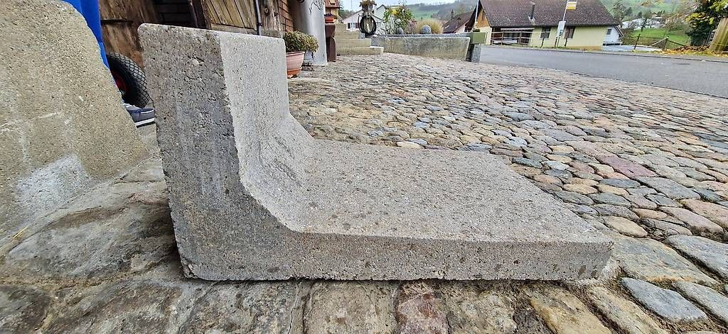 L-Steine, 40 Stück (Gebraucht) in Wil AG für CHF 350 – nur Abholung auf Ricardo kaufen