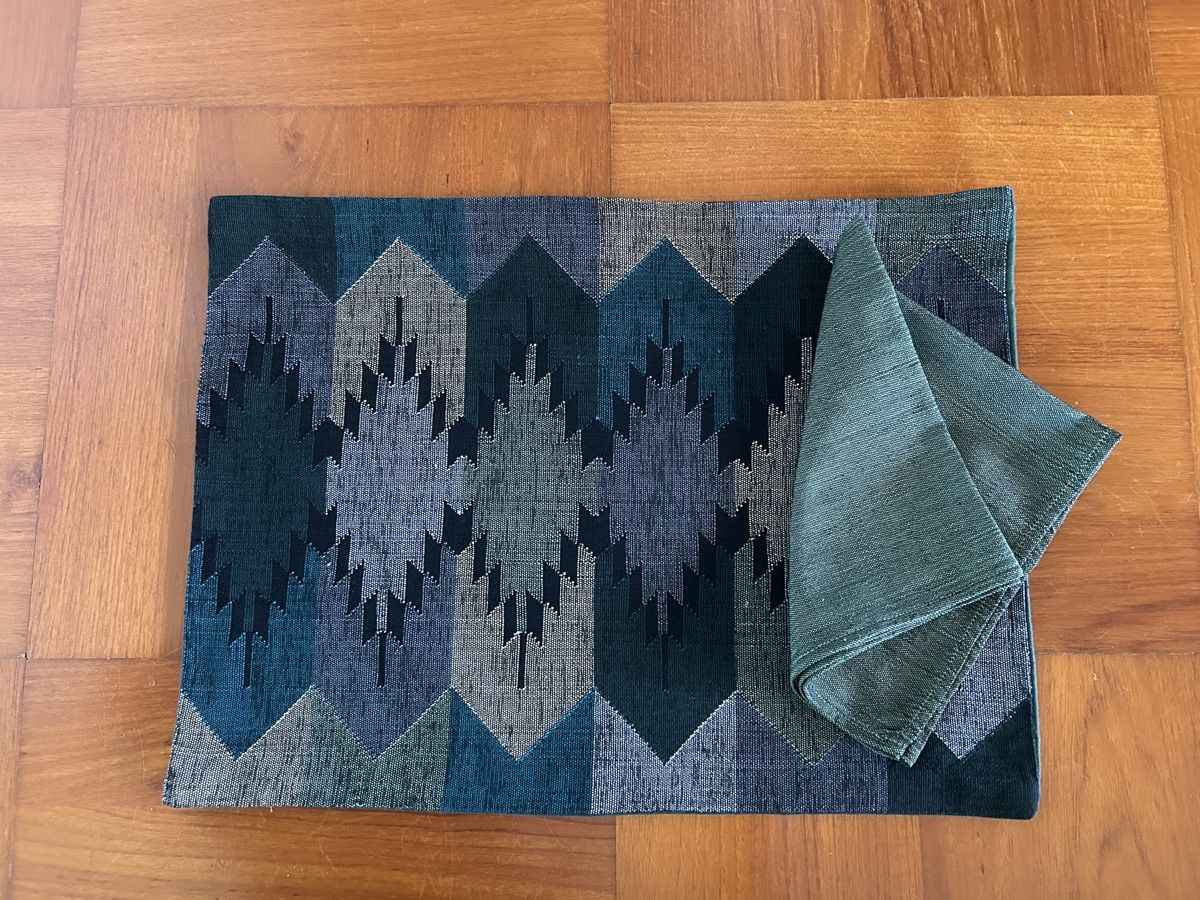 Set di tavolo e panche: 6 Tischsets und Servietten - Helvetas - Baumwolle  – Nuovo (secondo la descrizione) da Riniken venduto da KreativImKopf 3