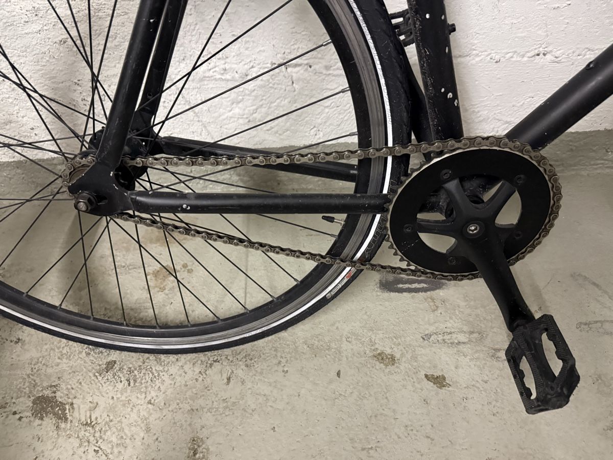 Biciclette: City Bicycle Black Frame Single Speed – Usato da Zürich venduto da pie_vn8q 1