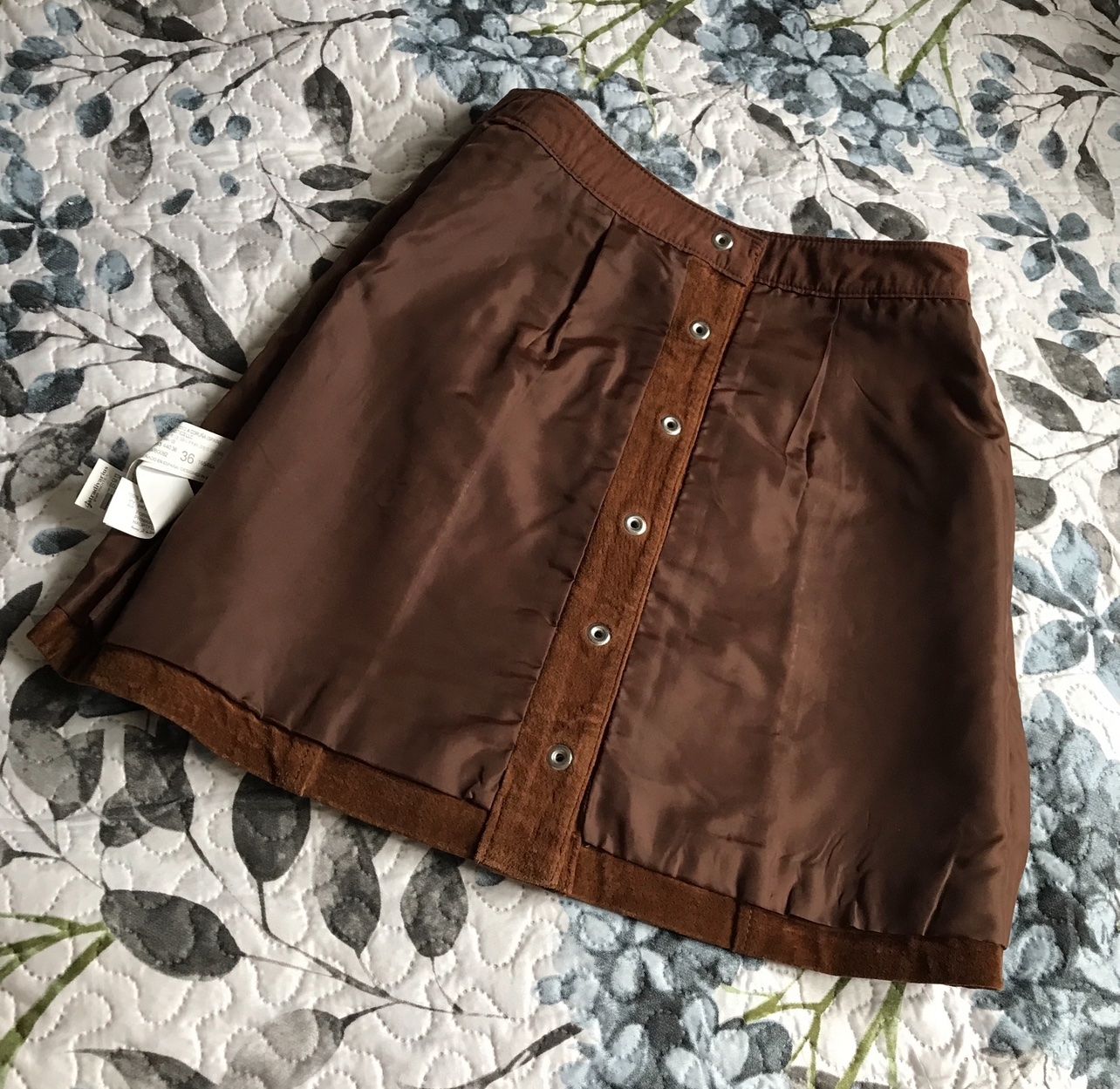 Stradivarius Gonne: Leather skirt - Wildleder Rock – Nuovo (secondo la descrizione) da Tagelswangen venduto da fireiceprincess 5