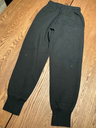 Schwarze Nike Jogginghose Gr. XS neu- Bequem und stylisch!