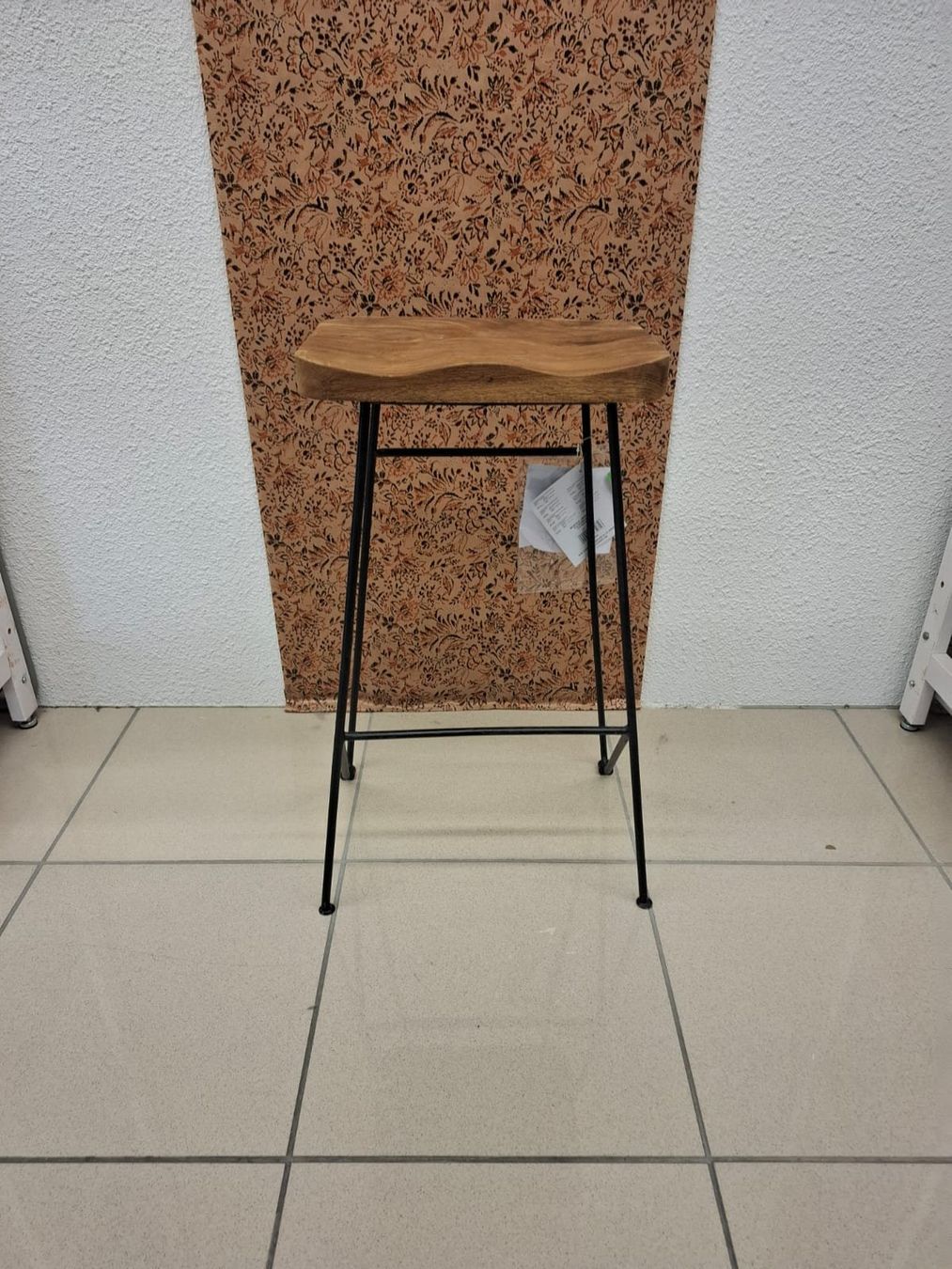 Hocker: Barhocker – Neu (gemäss Beschreibung) aus Schattdorf von Bernhard0