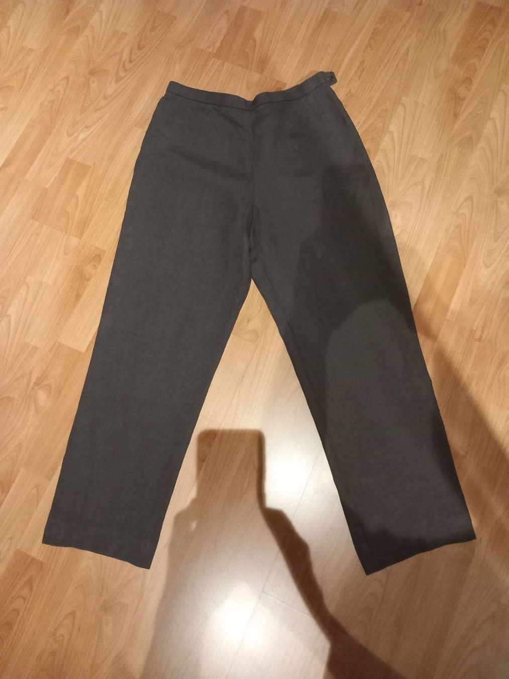 Pantaloni: braune Leinenhose 40 – Usato da Näfels venduto da gil_sindamel 2